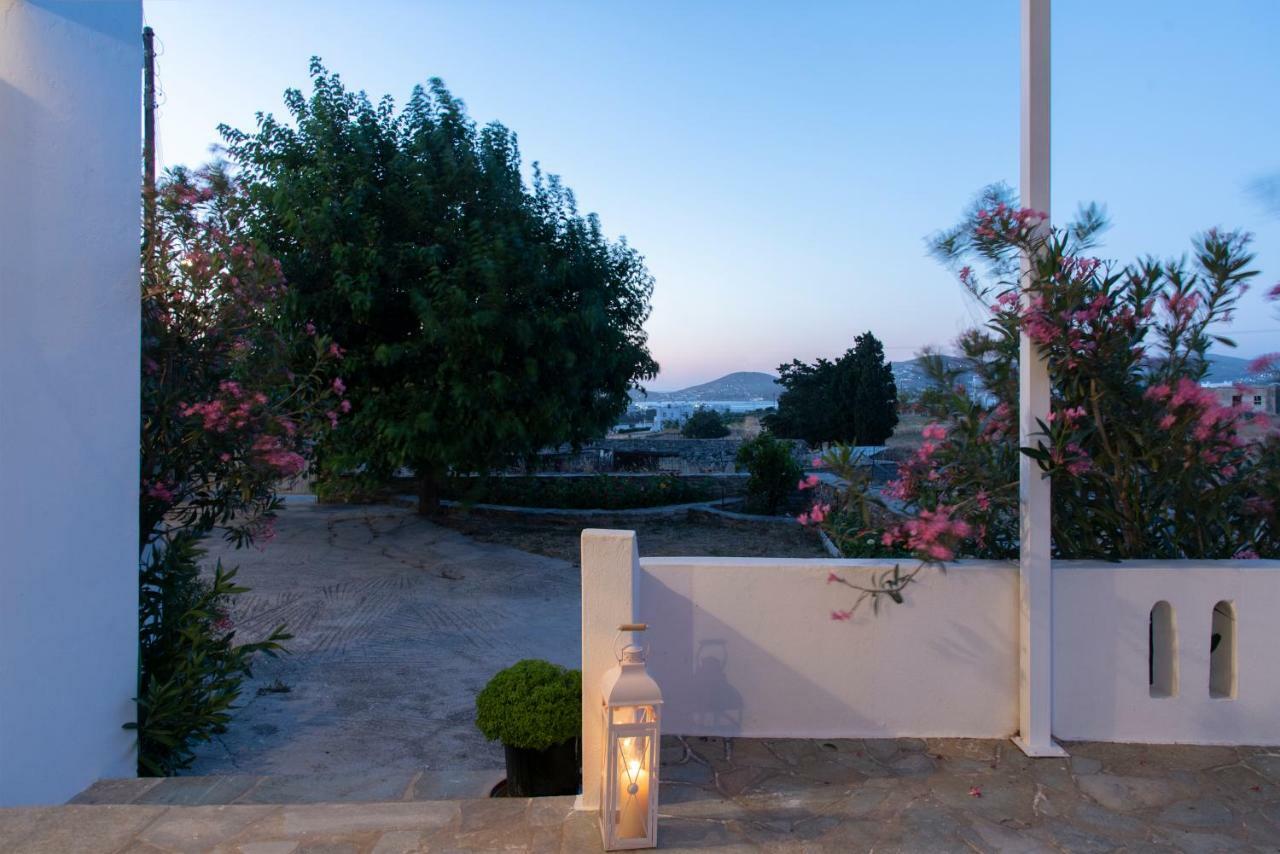Villa Tonia Parasporos Exteriör bild